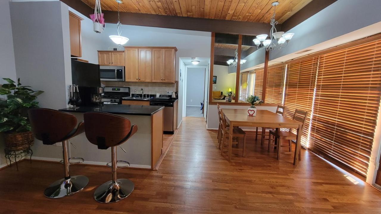 Entire One Bedroom Apartment Аннандейл Екстер'єр фото
